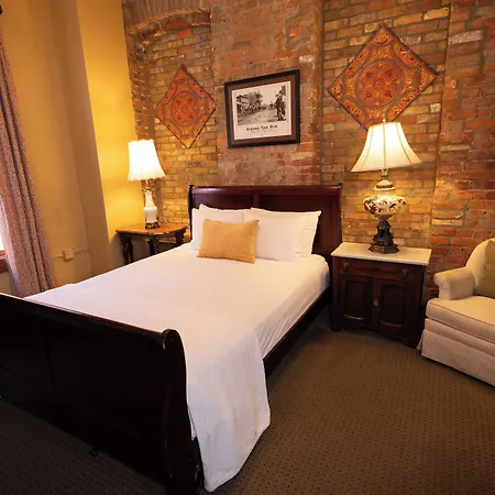 Weatherford Hotel