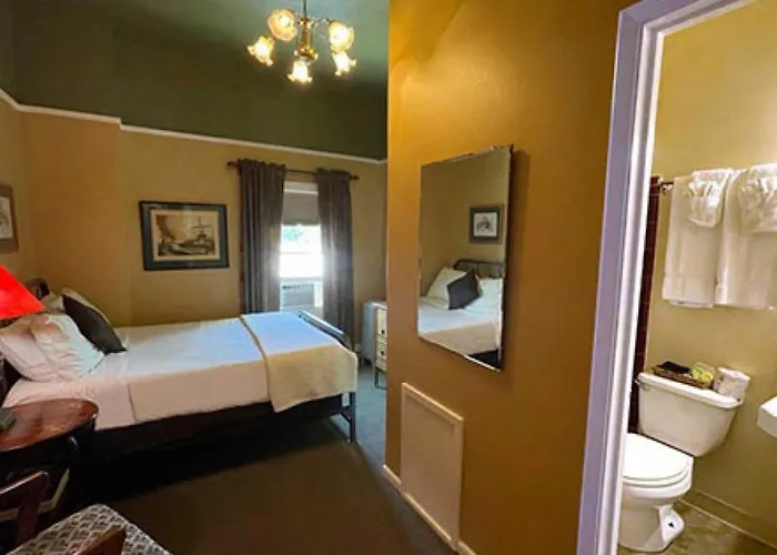 Hotel Weatherford 2*
